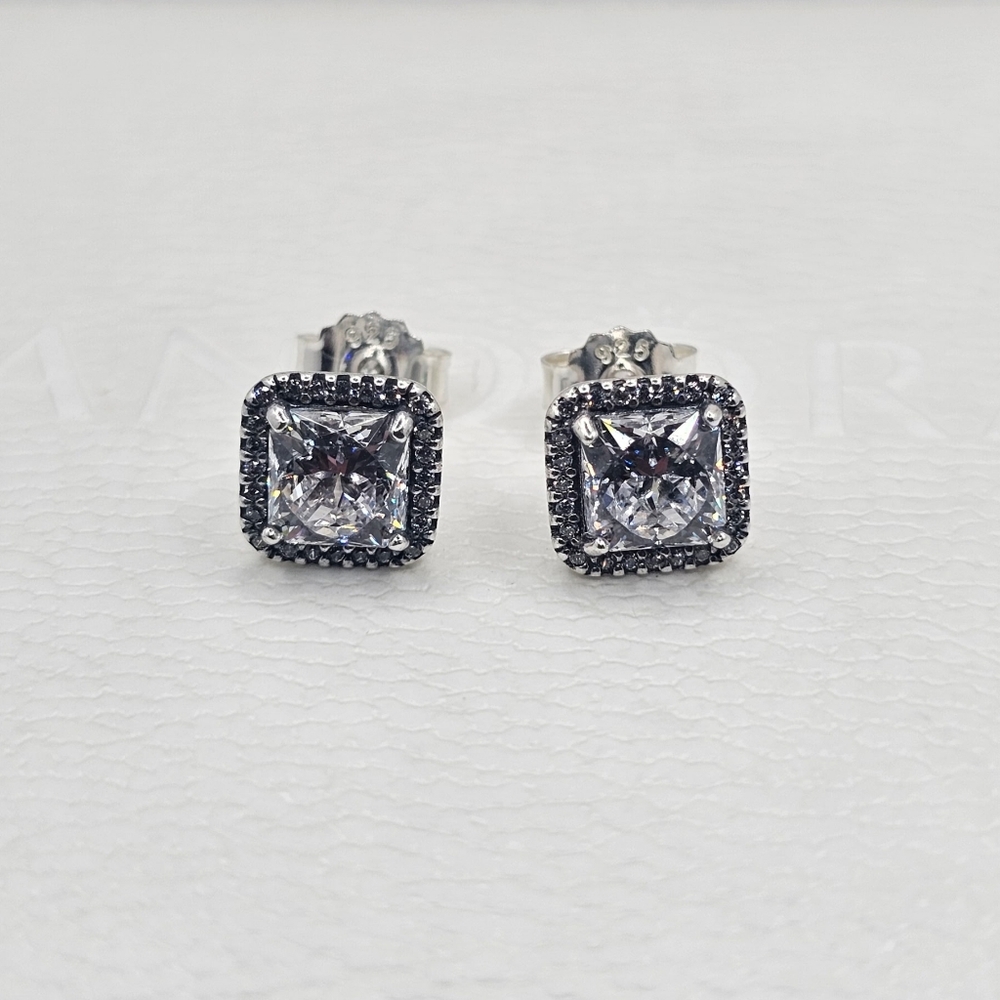 ❤️Authentic Pandora HALO STUD EARRINGS🎁